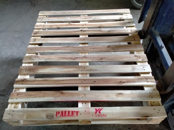 Pallet gỗ - Pallet Gỗ ý Khang - Công Ty TNHH Sản Xuất Gỗ ý Khang